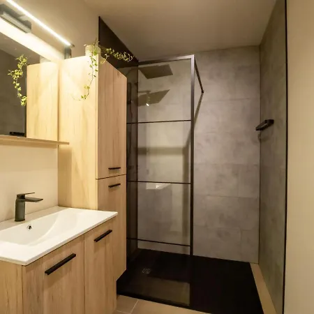 Centrally Located Toi & Moi By Interhome *